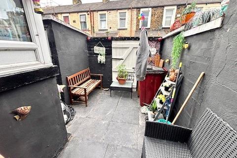2 bedroom terraced house for sale, Basnett Street, Burnley, Lancashire, BB10