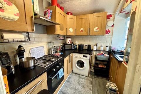 2 bedroom terraced house for sale, Basnett Street, Burnley, Lancashire, BB10