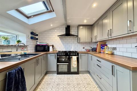 undefined, Ambler Thorn, Bradford BD13