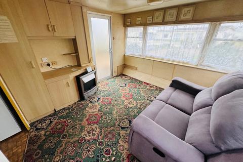 undefined, Harrow Lane, NEWARK NG22