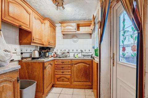 3 bedroom terraced house for sale, Swindon Street, Burnley, Lancashire, BB11