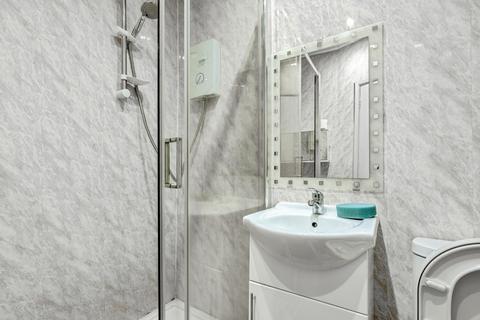 3 bedroom terraced house for sale, Swindon Street, Burnley, Lancashire, BB11