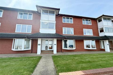 2 bedroom flat for sale, The Esplanade, Knott End-on-Sea, Poulton-le-Fylde, Lancashire, FY6