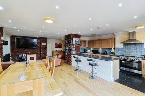 4 bedroom semi-detached house for sale, Marsh Road, THORNTON-CLEVELEYS, Lancashire, FY5