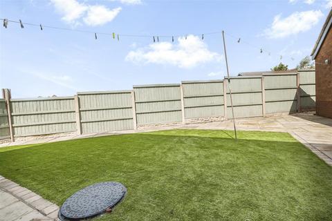 3 bedroom detached house to rent, Cranberry Lane, Darwen