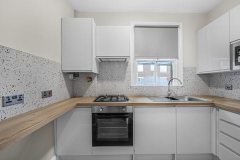 1 bedroom apartment to rent, Canadian Avenue, London, SE6