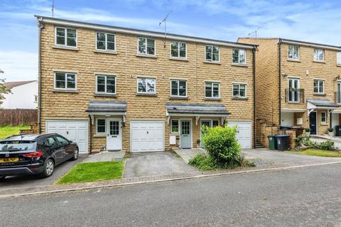 3 bedroom townhouse for sale, Lisset Mews, East Morton, Keighley, West Yorkshire, BD20