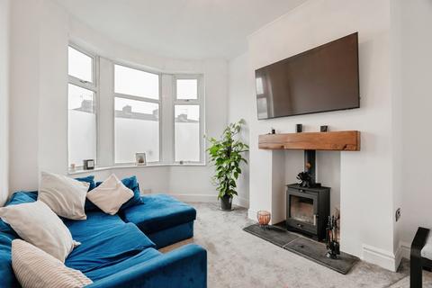 2 bedroom terraced house for sale, Burnley Road, Colne, Lancashire, BB8