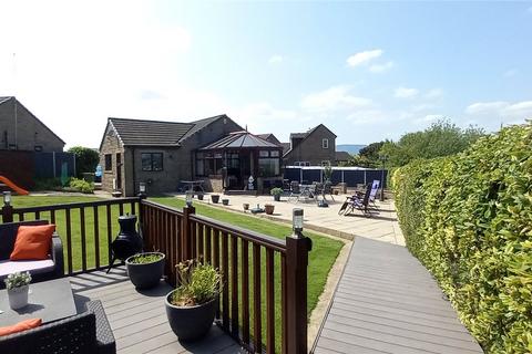 2 bedroom detached house for sale, Caldbeck Close, Lancashire, BB9