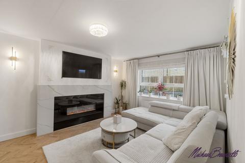 4 bedroom detached house for sale, Viaduct View, Bradford BD14