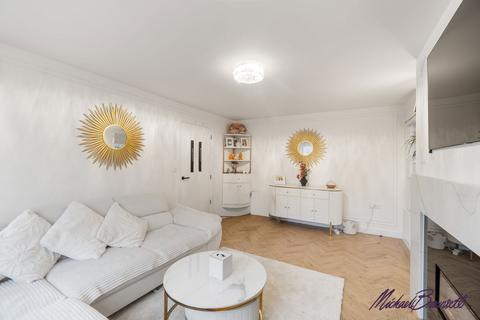 4 bedroom detached house for sale, Viaduct View, Bradford BD14