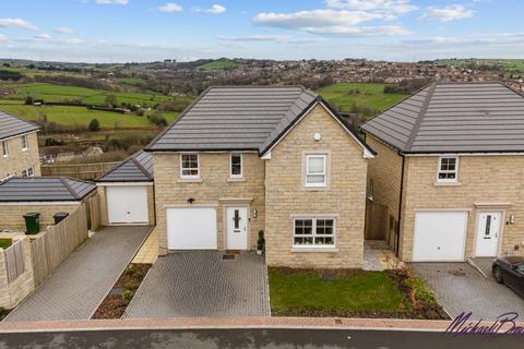 4 bedroom detached house for sale, Viaduct View, Bradford BD14