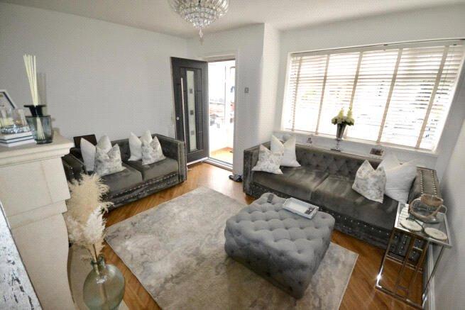 House in Sefton, Liverpool City Region - View 4