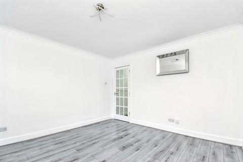 1 bedroom flat for sale, Backbrae Street, Kilsyth, G65