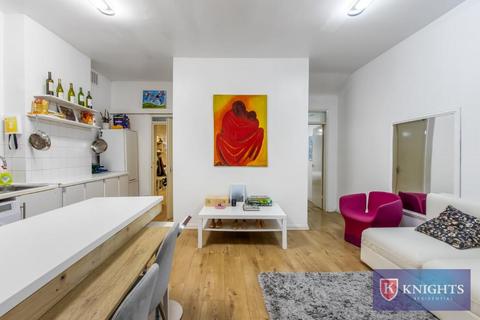 3 bedroom apartment for sale, Park Lane , Tottenham , London, N17