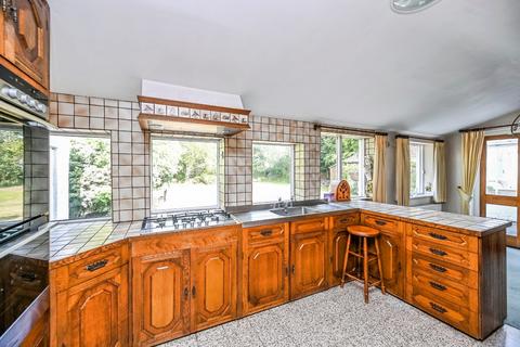 3 bedroom detached house for sale, Montagu Road, Formby, Liverpool, Merseyside, L37