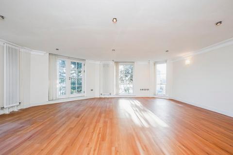 2 bedroom flat for sale, Promenade, Southport, Merseyside, PR9