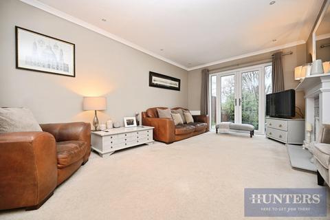 undefined, Hawksworth Lane, Guiseley, Leeds