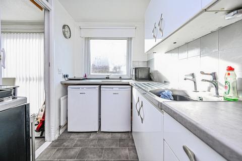 2 bedroom flat for sale, Watchyard Lane, Formby, Liverpool, Merseyside, L37