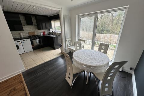 3 bedroom semi-detached house for sale, CF23
