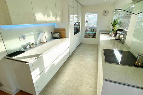 4 bedroom detached house for sale, Steward Avenue, Lancaster, Lancashire, LA1