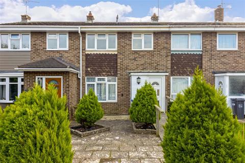 3 bedroom terraced house to rent, Kipling Avenue, Goring-By-Sea, Worthing