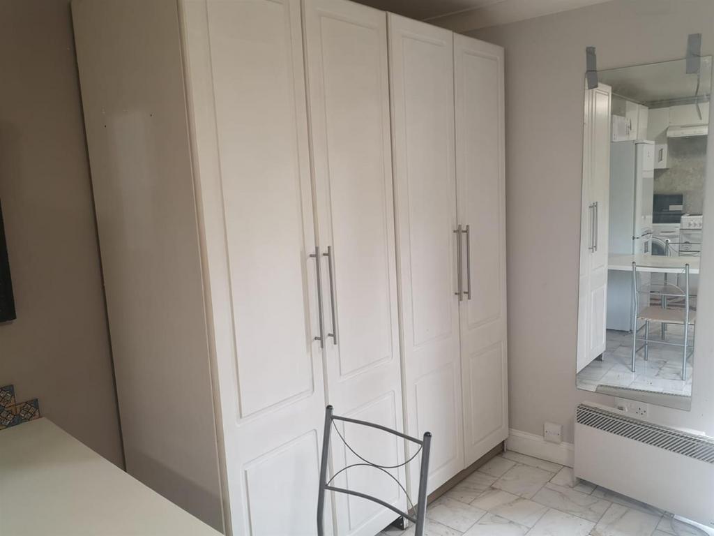 Cupboards.jpeg