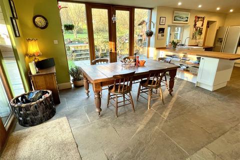 undefined, Quernmore, Lancaster, Lancashire, LA2