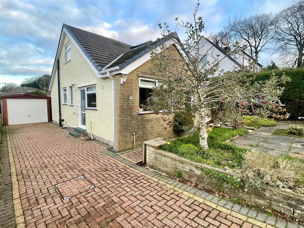 Driveway & Garage