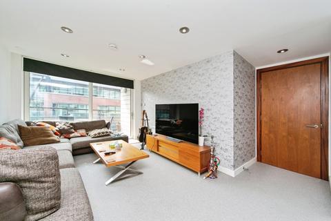2 bedroom flat for sale, St. Pauls Square, Liverpool, Merseyside, L3