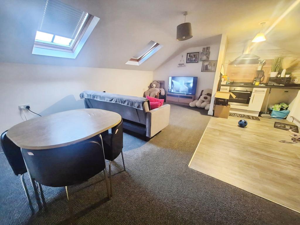 Living Room (2)
