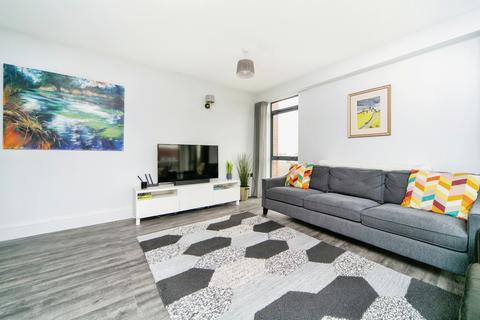 3 bedroom flat for sale, Stowell Street, Liverpool, Merseyside, L7