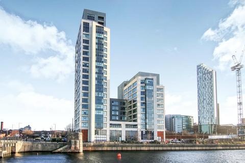 2 bedroom flat for sale, William Jessop Way, Liverpool, Merseyside, L3