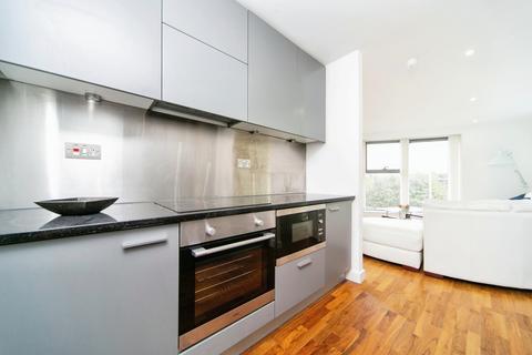 2 bedroom flat for sale, William Jessop Way, Liverpool, Merseyside, L3