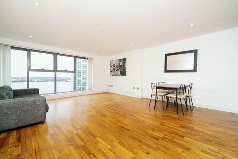 2 bedroom flat for sale, William Jessop Way, Liverpool, Merseyside, L3