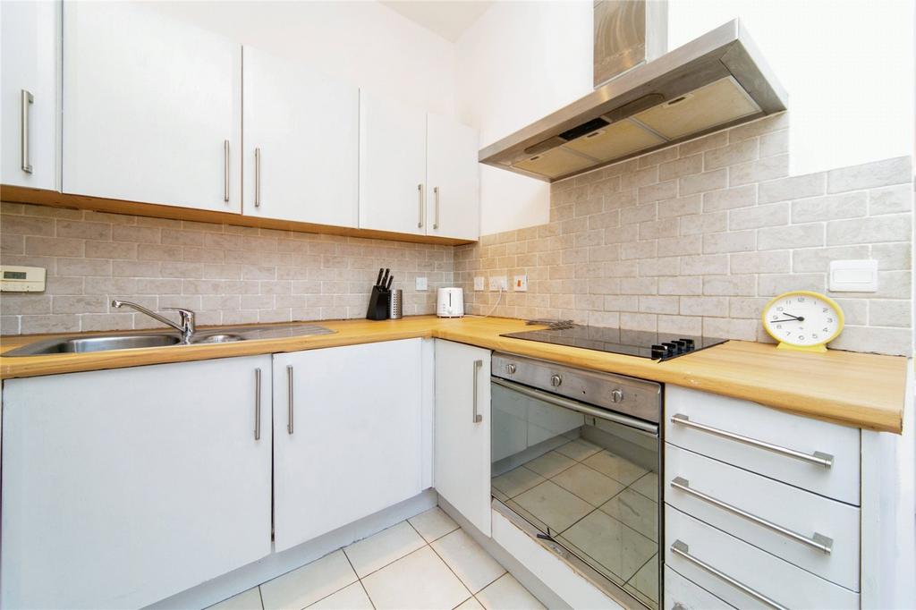 Apartment in Merseyside - More