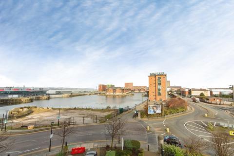 2 bedroom flat for sale, William Jessop Way, LIVERPOOL, Merseyside, L3