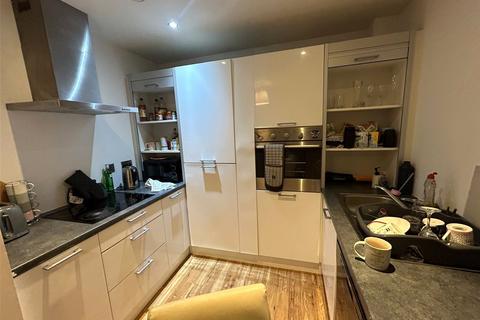 2 bedroom flat for sale, Plaza Boulevard, Liverpool, Merseyside, L8