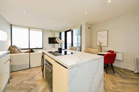 2 bedroom flat for sale, William Jessop Way, Liverpool, Merseyside, L3