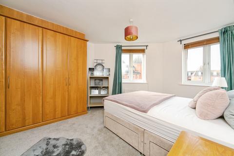 2 bedroom flat for sale, Quebec Quay, Liverpool, Merseyside, L3