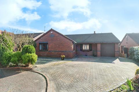 3 bedroom bungalow for sale, Yewtree Grove, Lostock Hall, Preston, Lancashire, PR5
