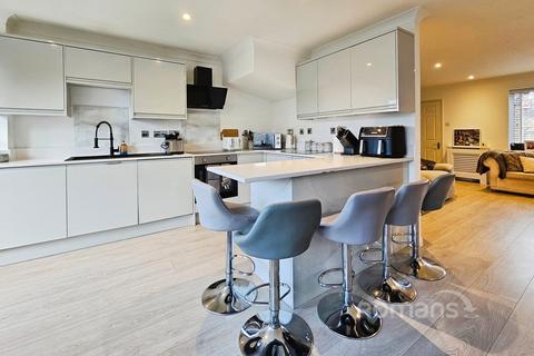 3 bedroom semi-detached house for sale, Driftway Road, Hook, Hampshire