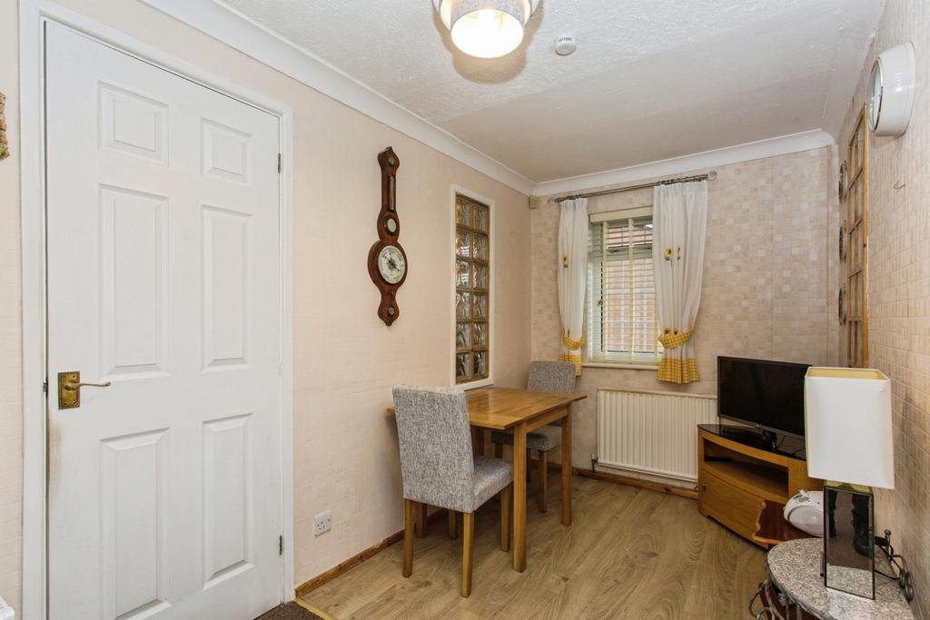 Breakfast Room