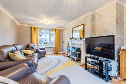 3 bedroom end of terrace house for sale, Southbrook Road, Leyland, Lancashire, PR25
