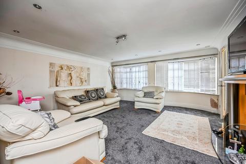 undefined, Sandy Lane, Lydiate, Liverpool, Merseyside, L31