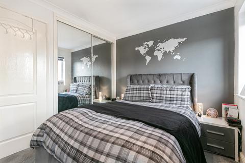 2 bedroom terraced house for sale, Bryony Way, Sunbury-on-Thames, Surrey, TW16