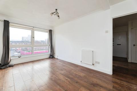 undefined, Linsdell Road, Barking, IG11