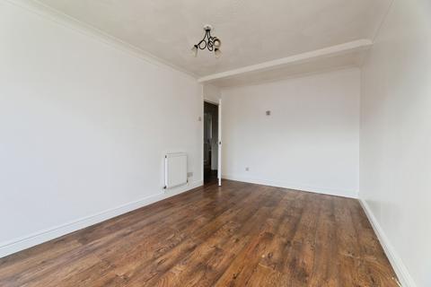 undefined, Linsdell Road, Barking, IG11