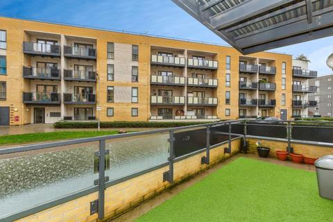 2 bedroom flat for sale, Sackett Road, Essex, IG11