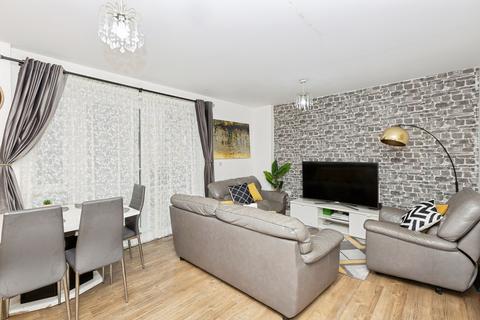 2 bedroom flat for sale, Sackett Road, Essex, IG11